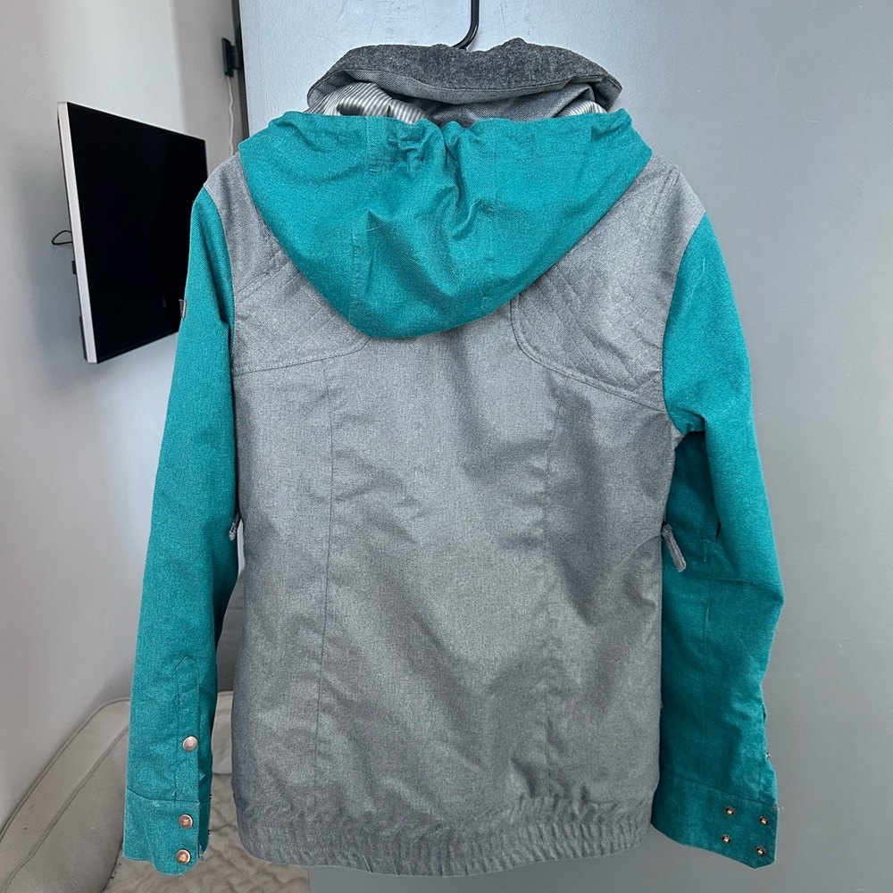 Burton Cappel winter jacket